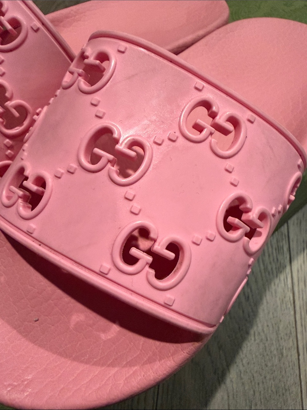 Gucci Pink GG Embossed Slide Sandals - Picture 8 of 8